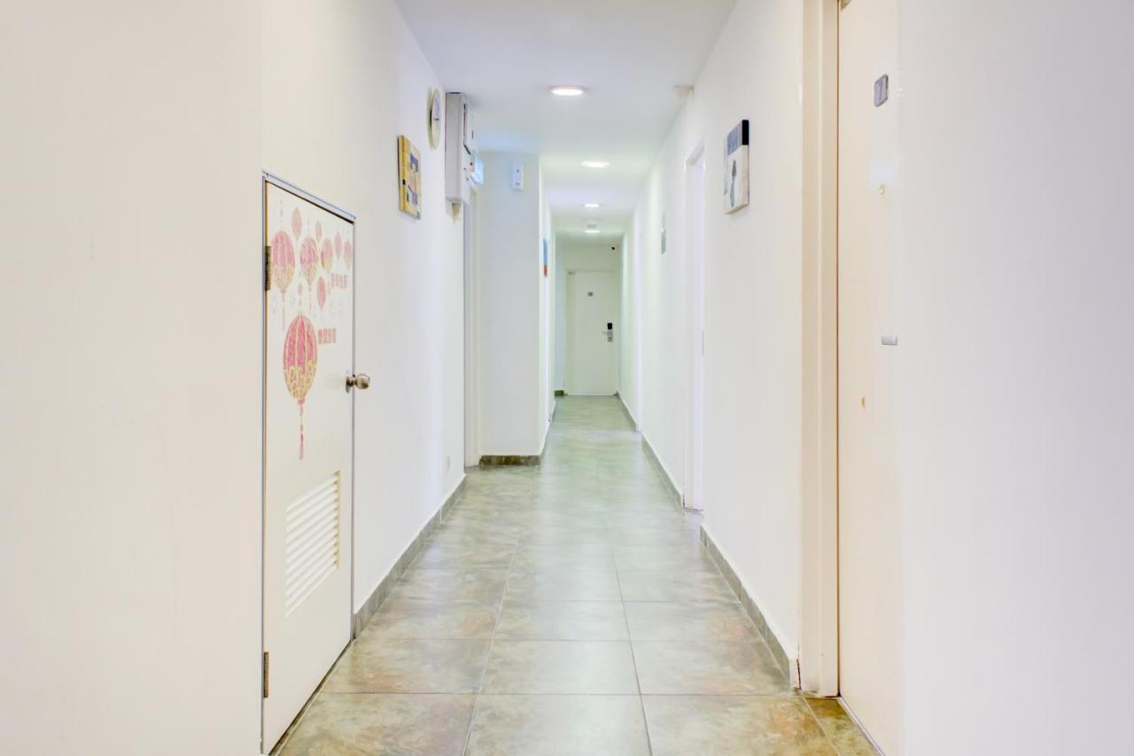 ג'והור בהרו Oyo 90028 Ragula Hotel מראה חיצוני תמונה